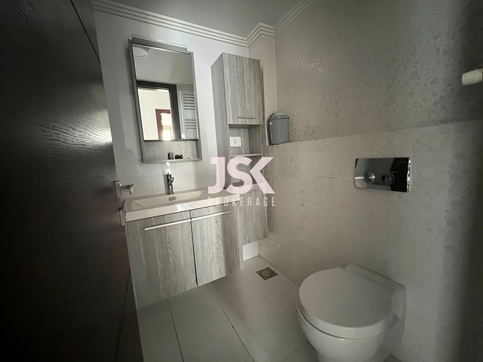 Apartment for Rent in Achrafieh