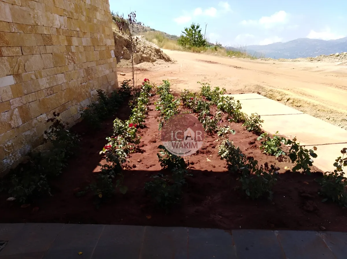 Chalet for sale in Faraiya - 2 bed, 2 bath