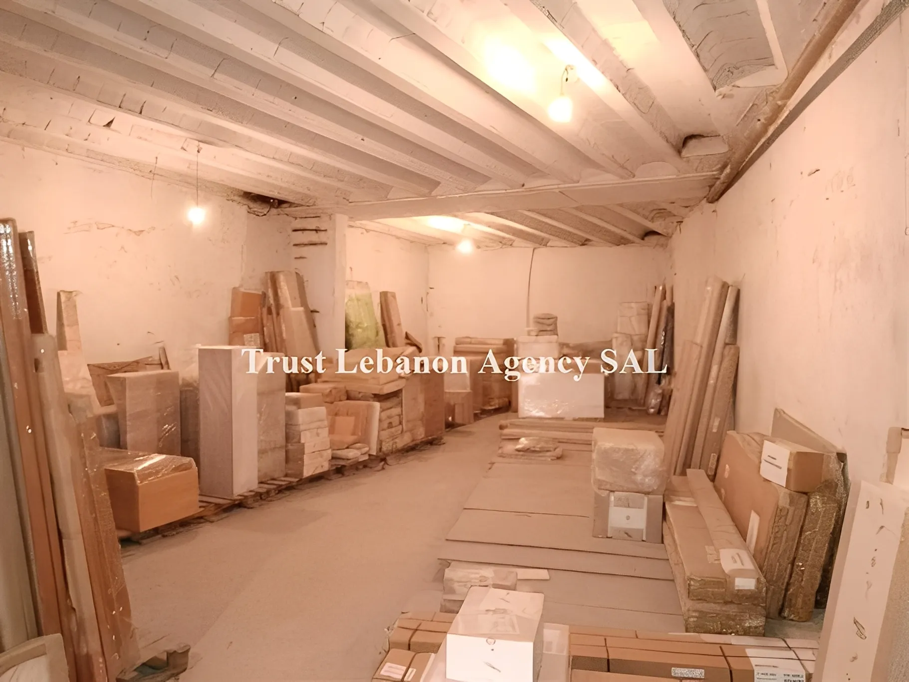 Commercial Property For Rent in Metn, Mansourieh