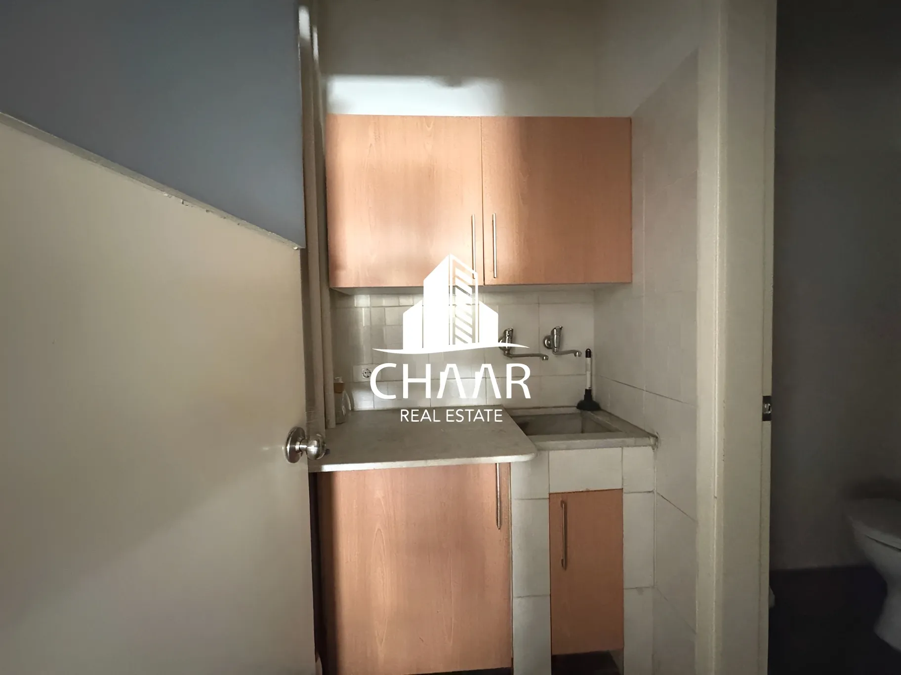 Office for rent in Karantina, Beirut, Lebanon