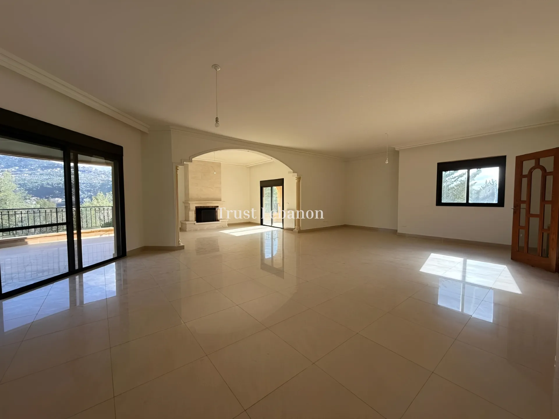 Apartment for rent in Baabdat, Lebanon - 4 bed, 4 bath