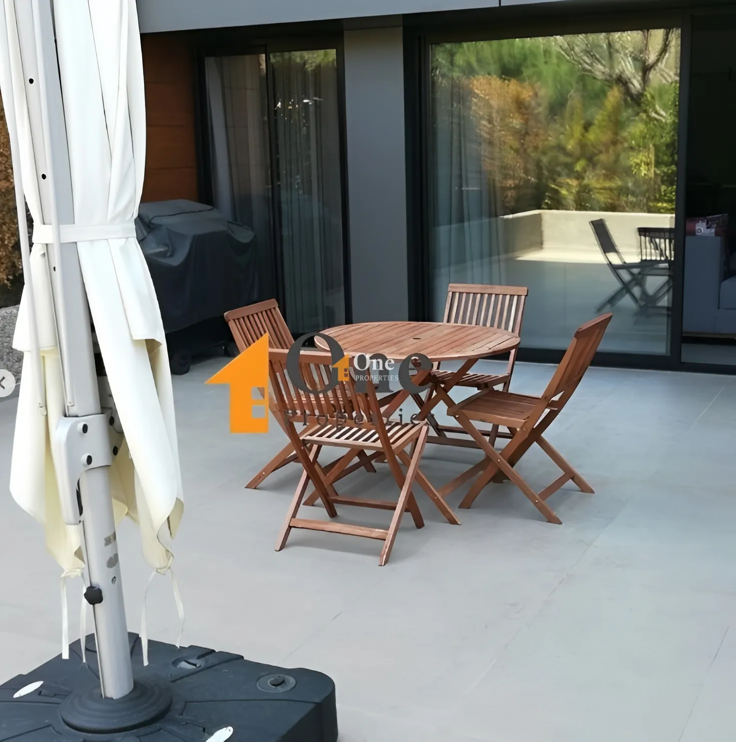 Apartment for rent in Mkalles, Lebanon - 1 bed, 1 bath