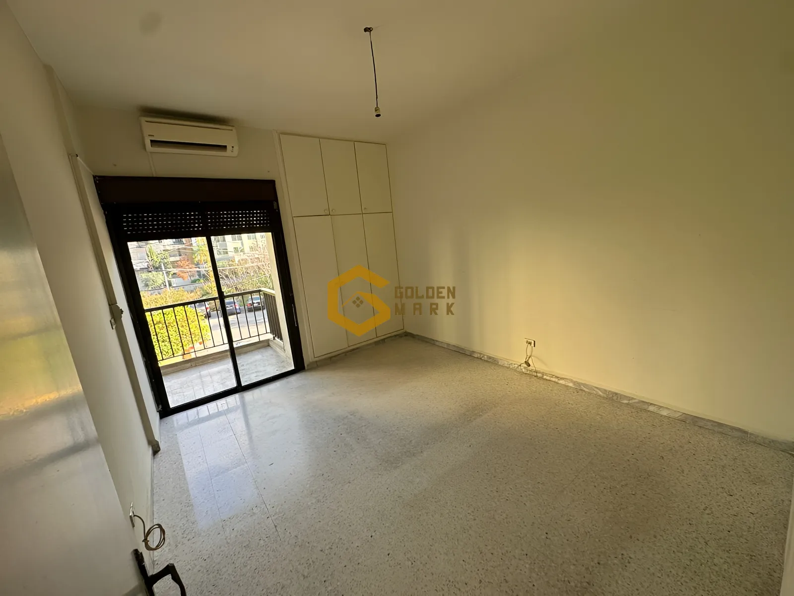 Apartment for Sale in Jdeideh