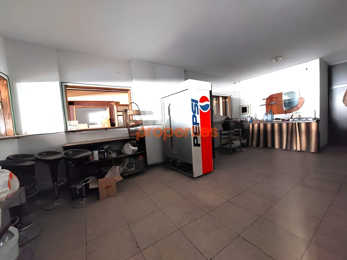 Showroom for Rent in Zalqa