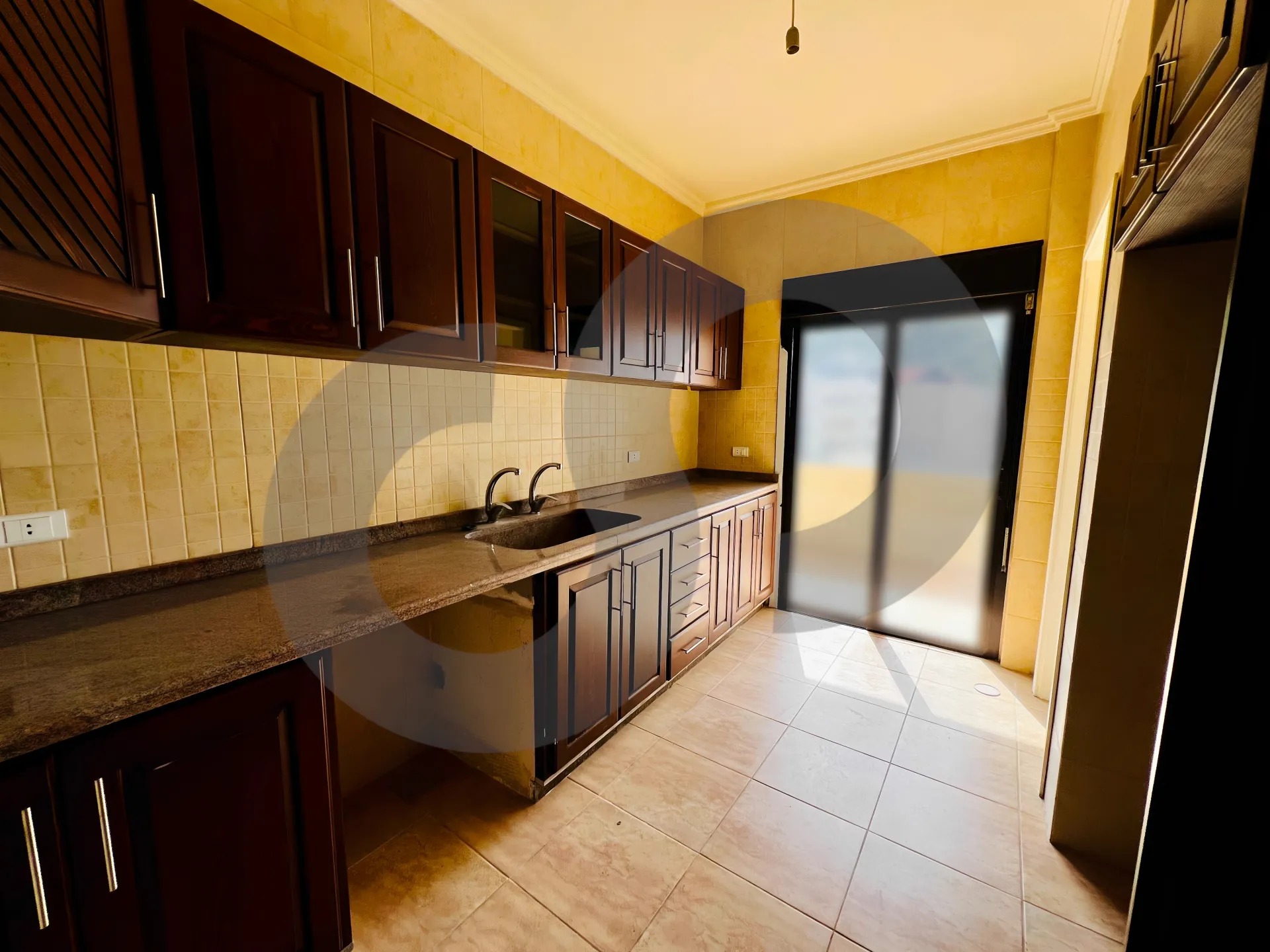 Apartment for Sale in Blat - 3 bed, 2 bath