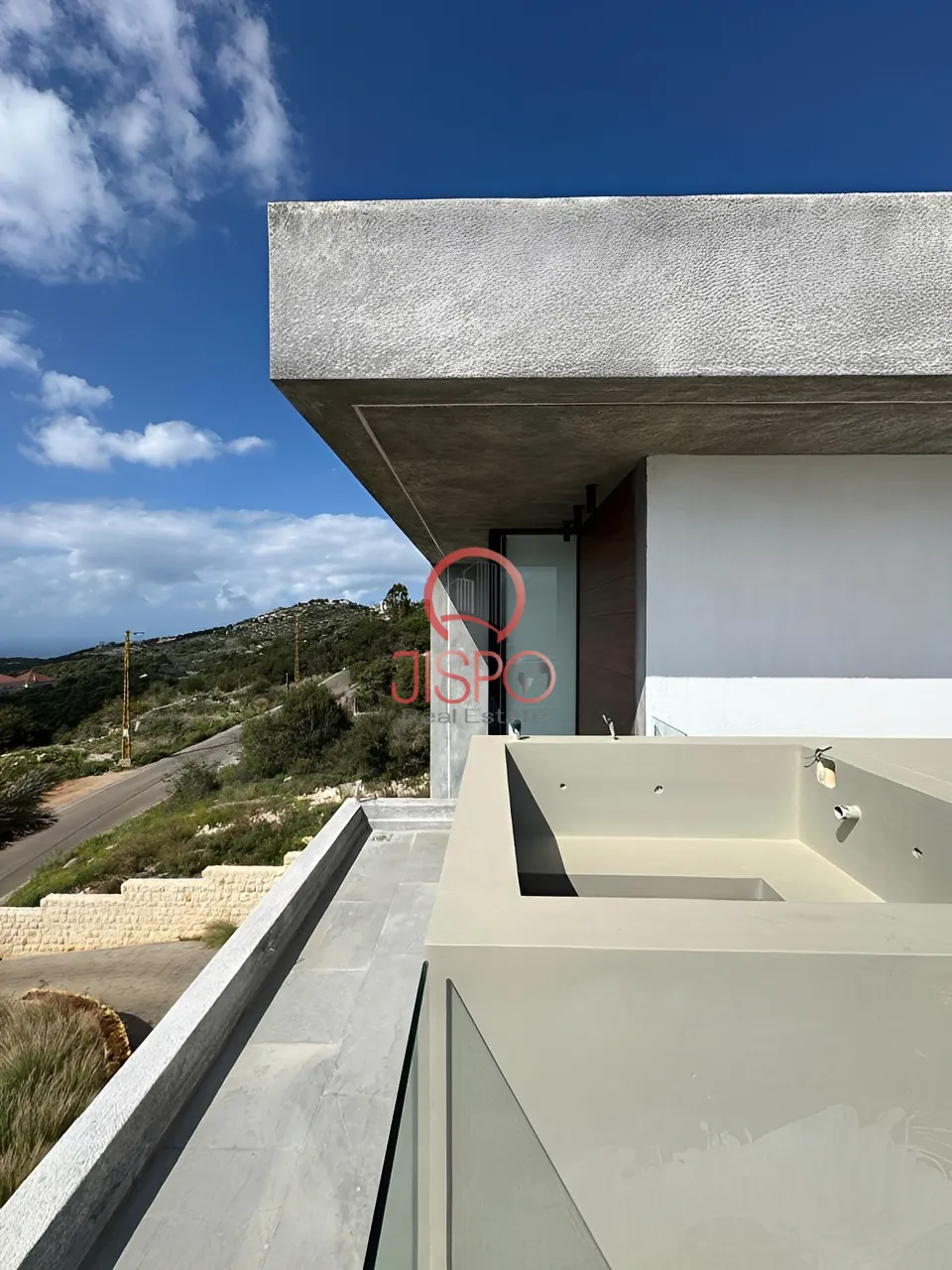 Villa for Sale in Gharzouz
