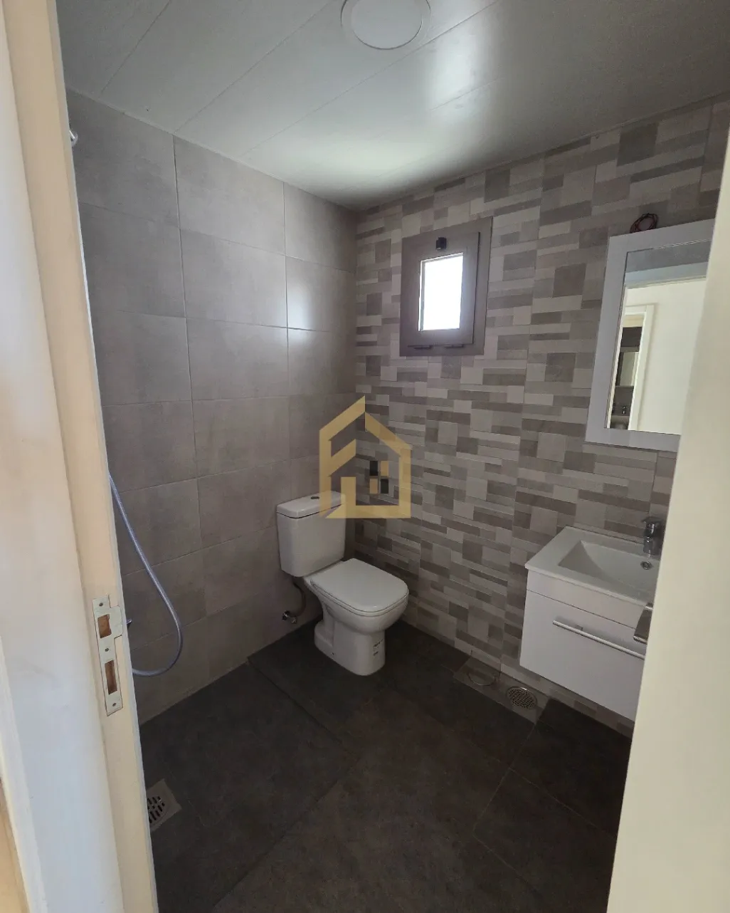 Apartment for sale in Haret Sakher, Lebanon