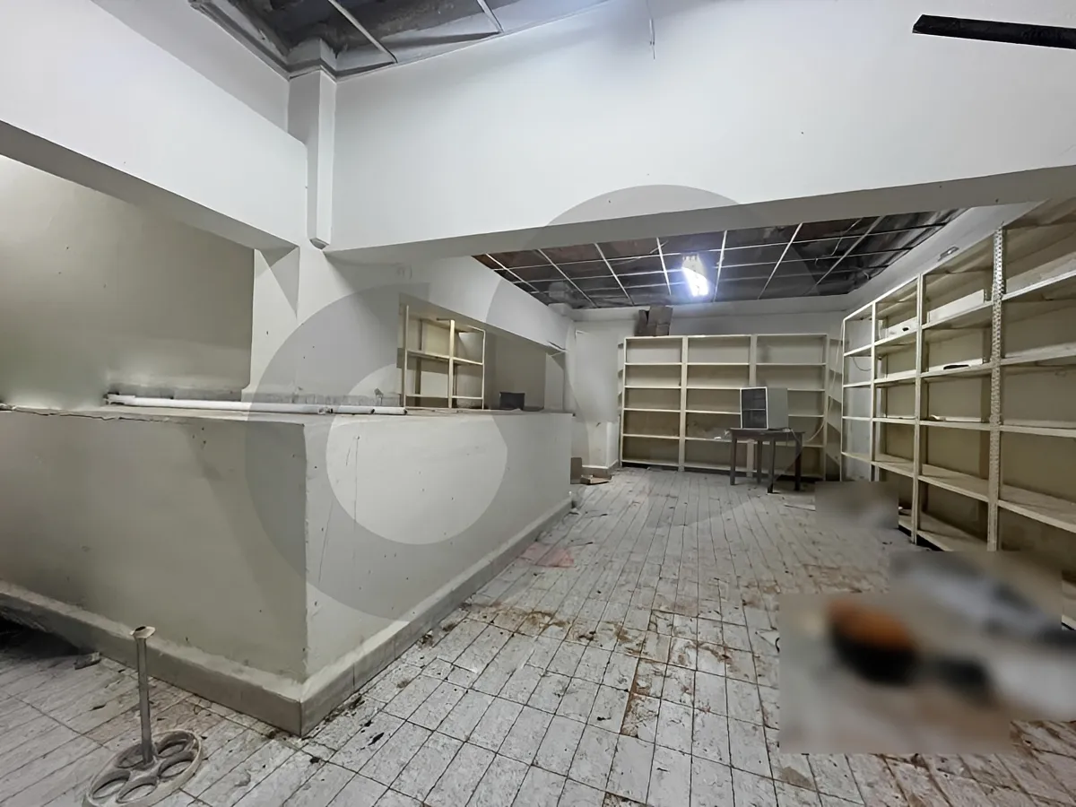 Shop for rent in Remeil