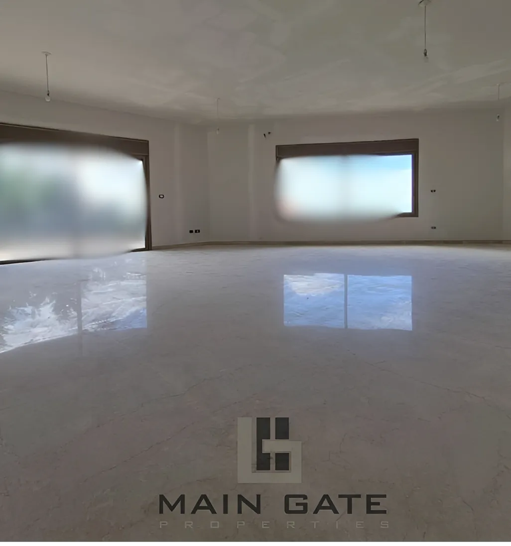 Apartment for sale in Ballouneh, Lebanon - 3 bed, 4 bath