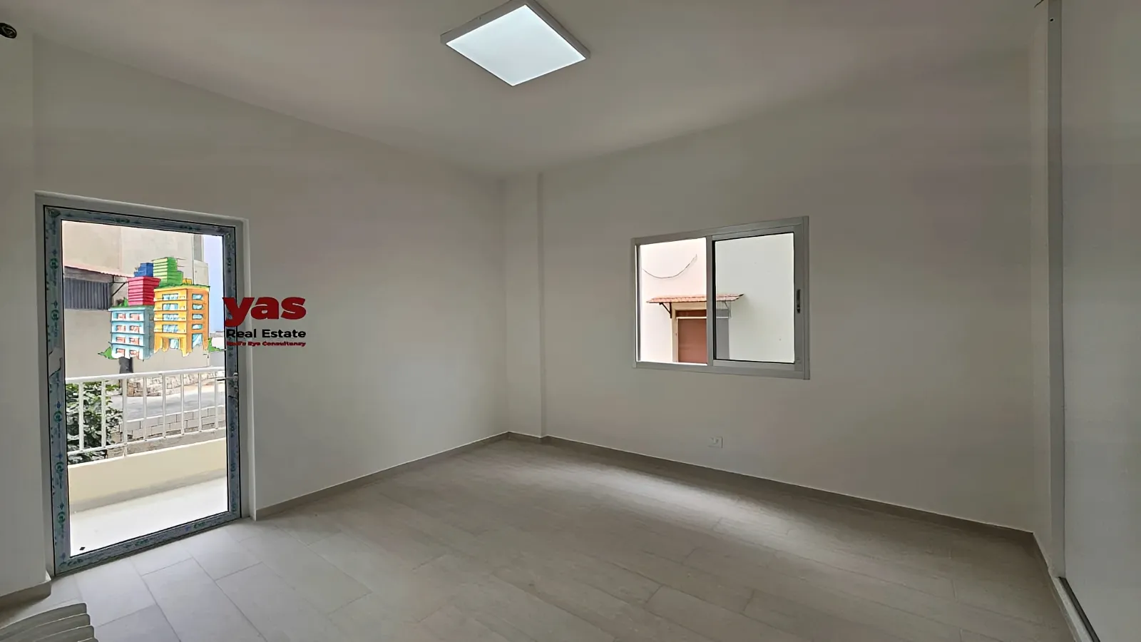Apartment for Sale in Ballouneh