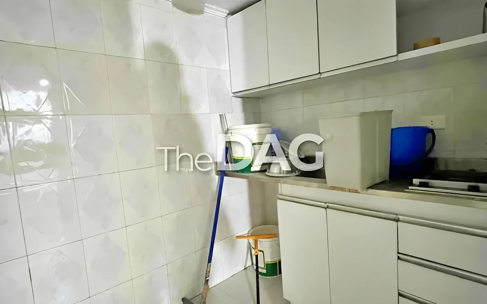 Office for rent in Sin el Fil
