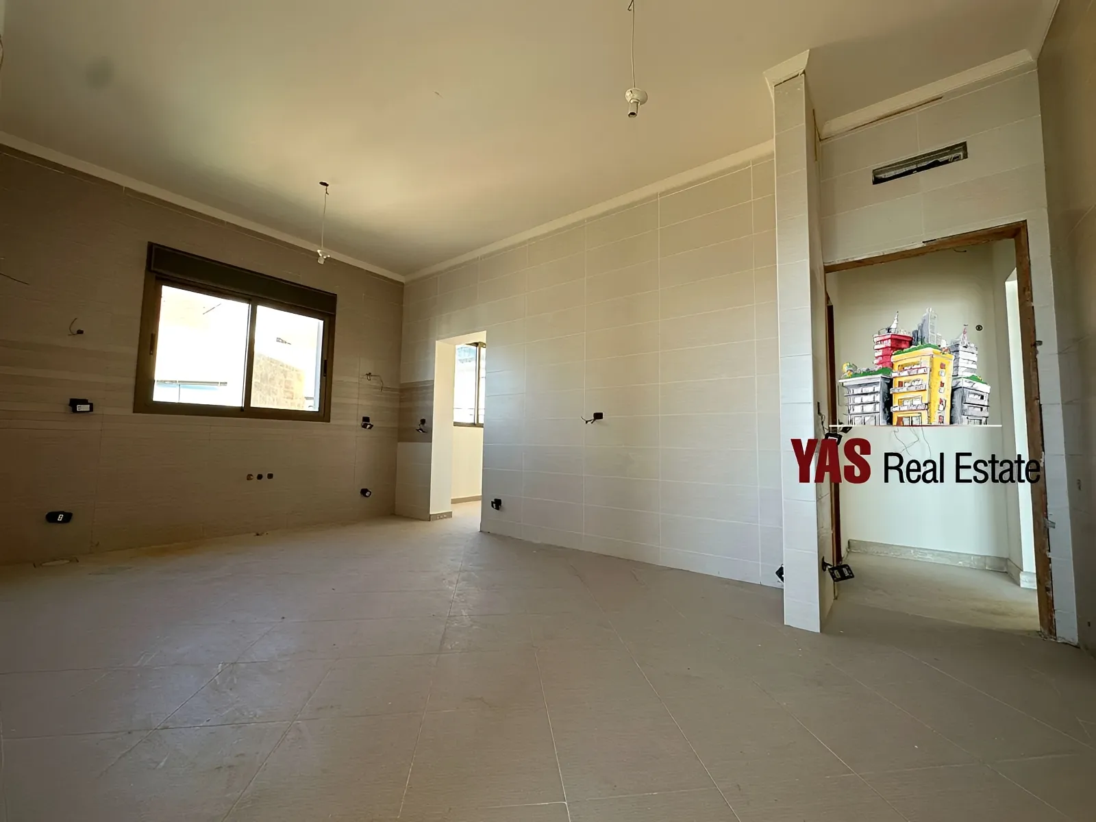 Apartment for Sale in Kfar Hbab - 4 bed, 5 bath