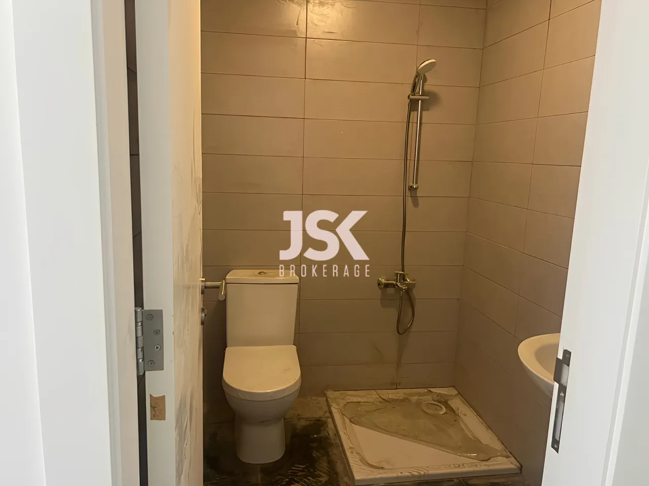 Apartment for Sale in Ain el remmeneh, baabda
