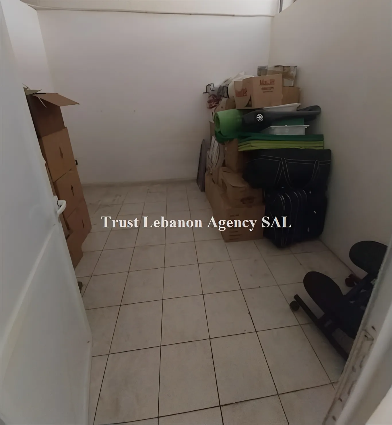 Shop for sale in Metn, Tilal Ain Saadeh