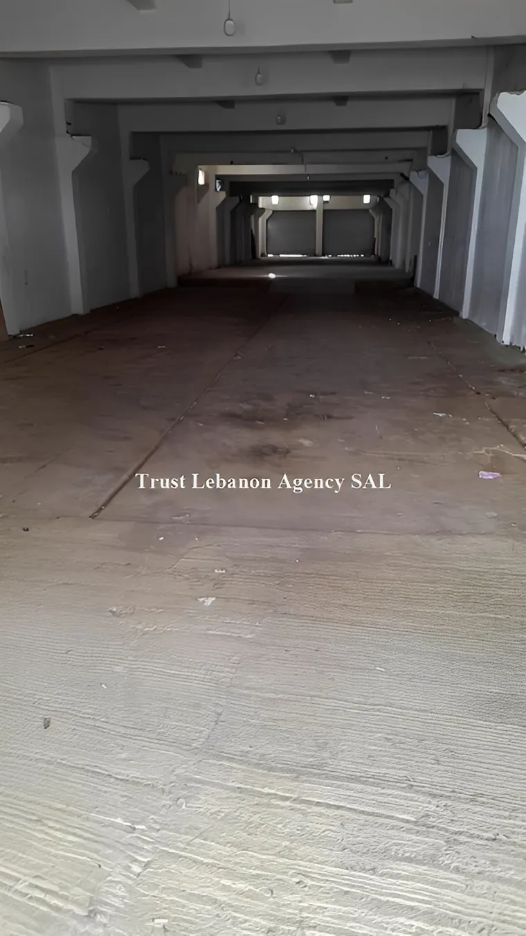 Commercial Property For Rent in Metn, Berej Hamoud