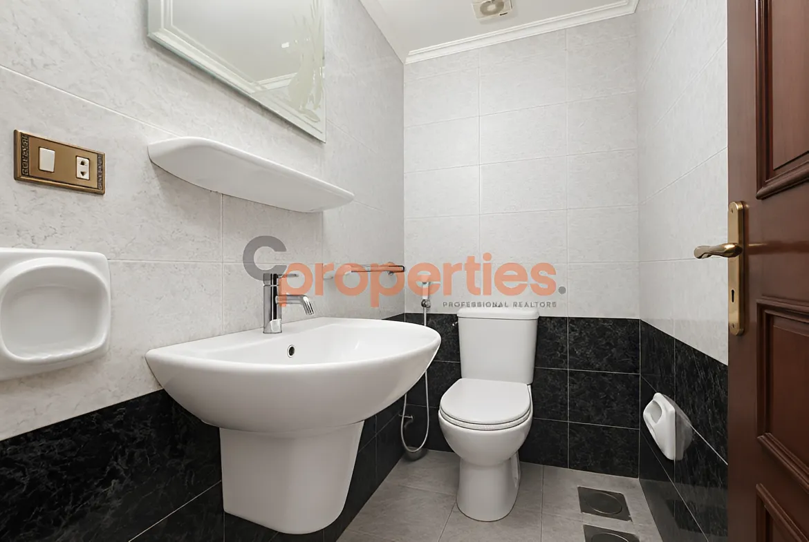 Apartment for Sale in Jnah - 3 bed, 4 bath