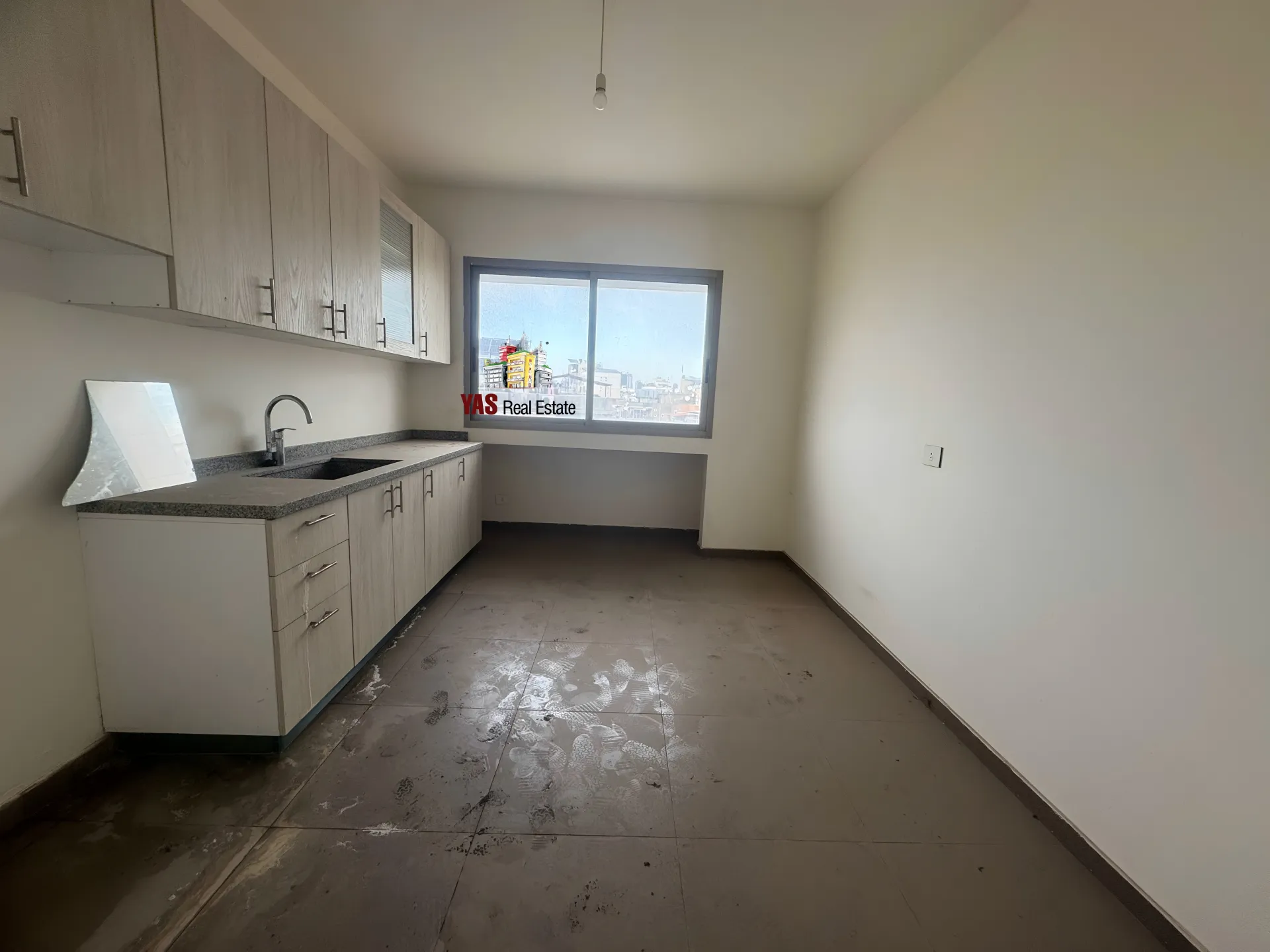 Apartment for Sale in Ain El Remmaneh - 2 bed, 2 bath