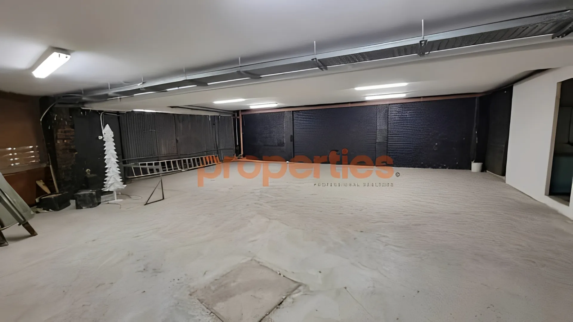 Office for Rent in Achrafieh