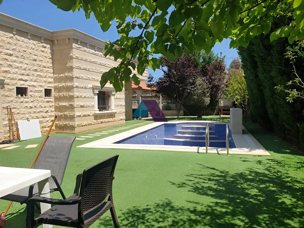 Villa for Sale in Aley - 5 bed, 5 bath
