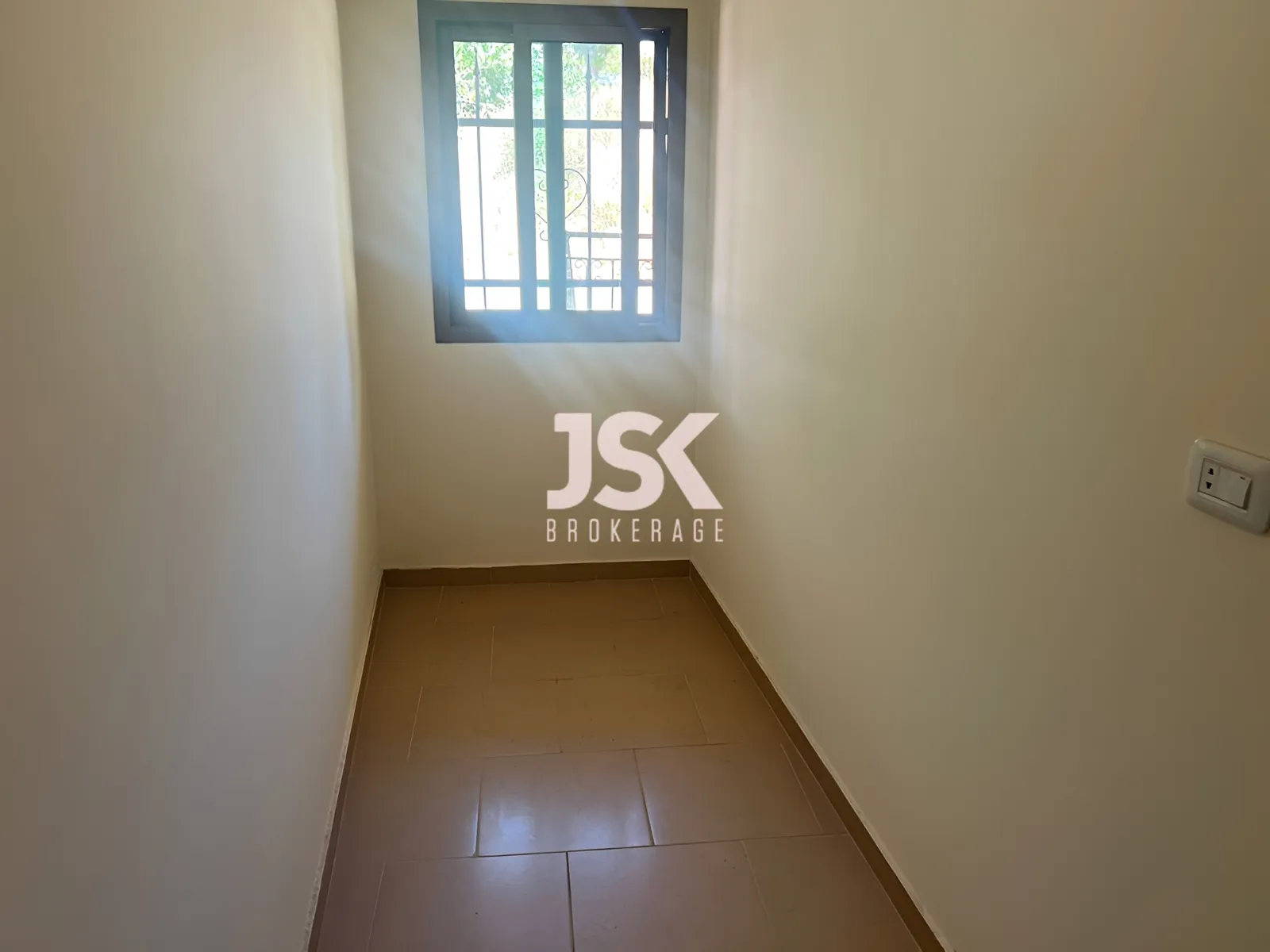 Apartment for Sale in Aley - 2 bed, 3 bath
