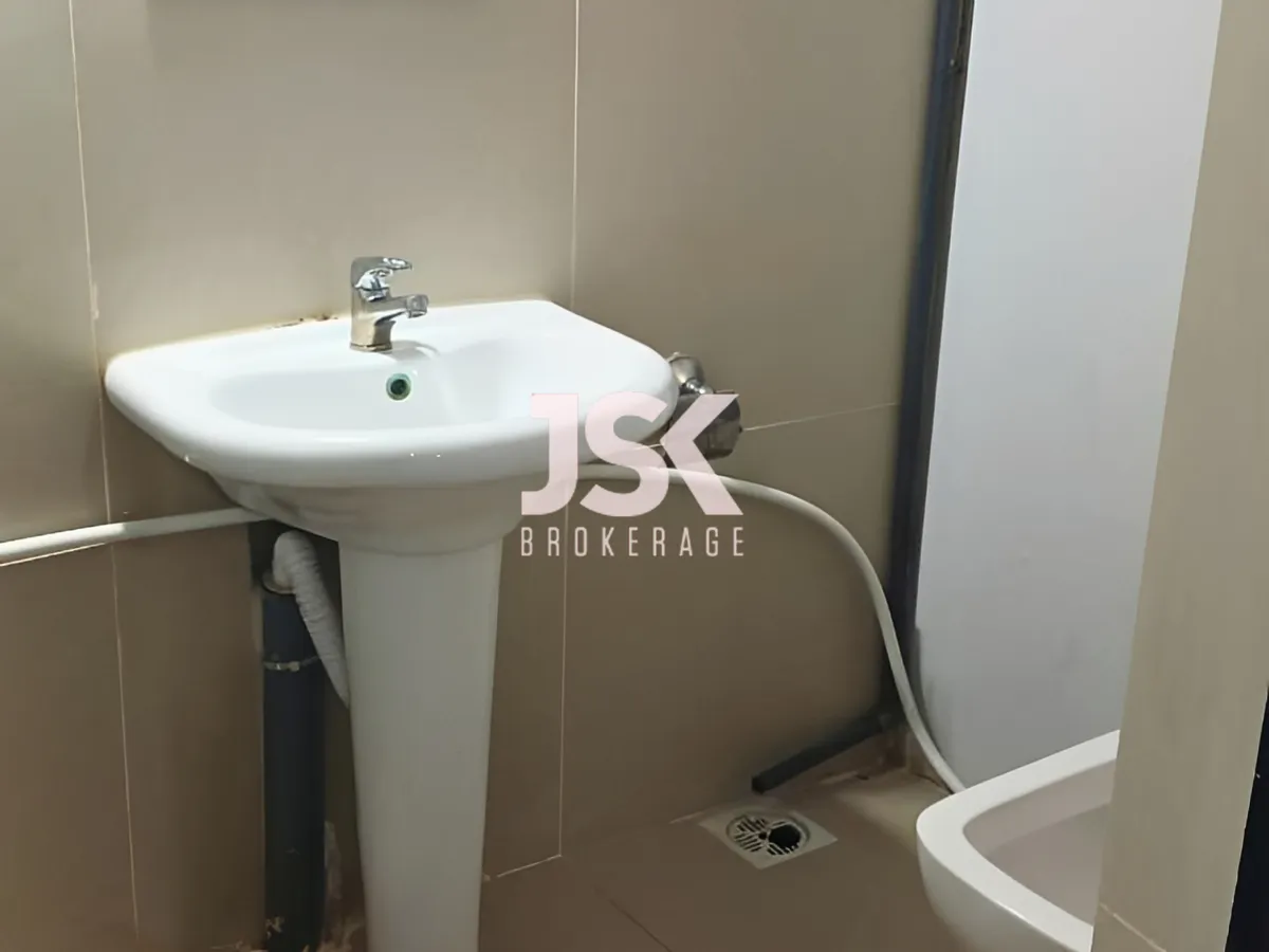 Warehouse for sale in Dbayeh