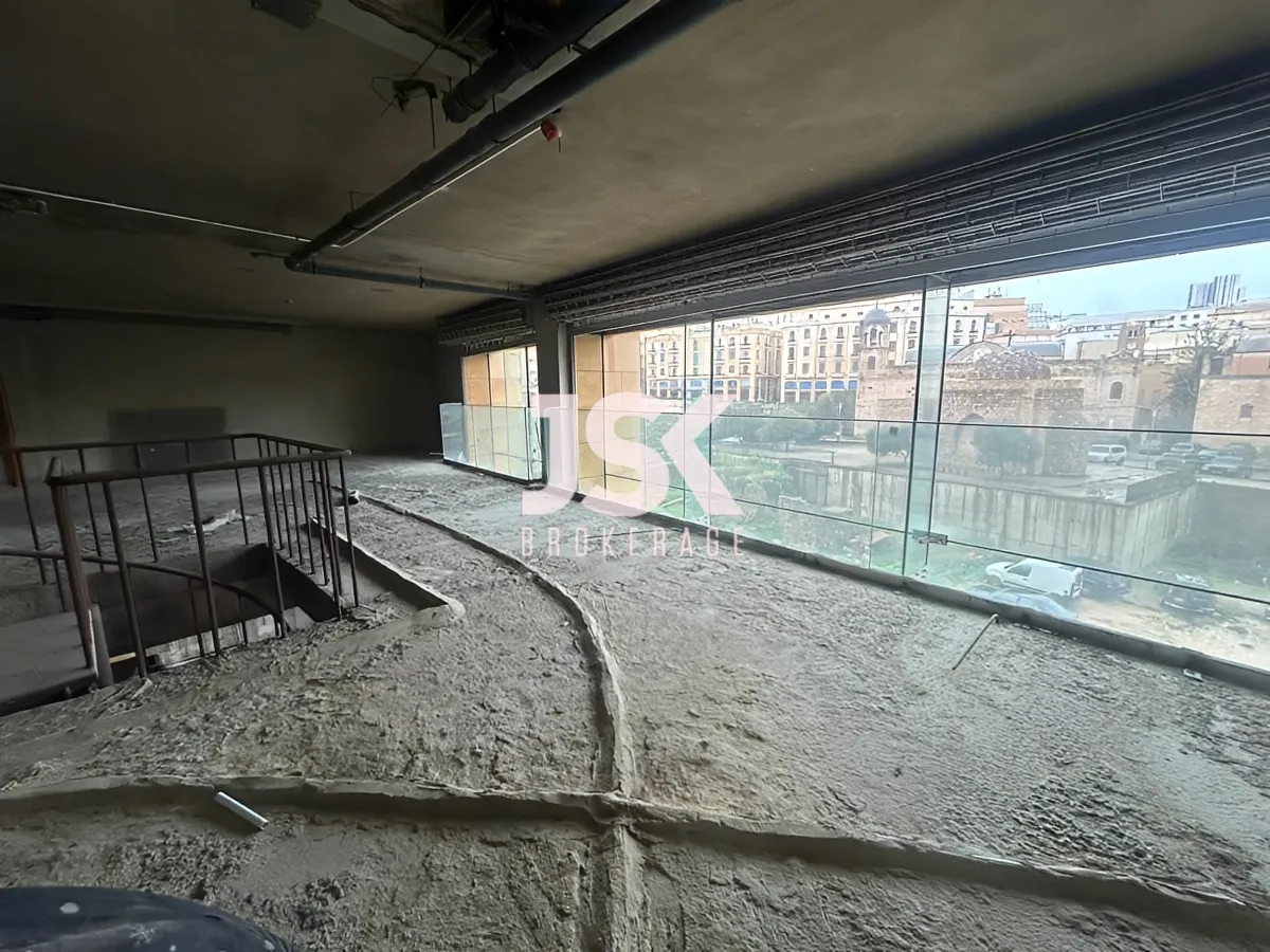 Shop for rent in Downtown