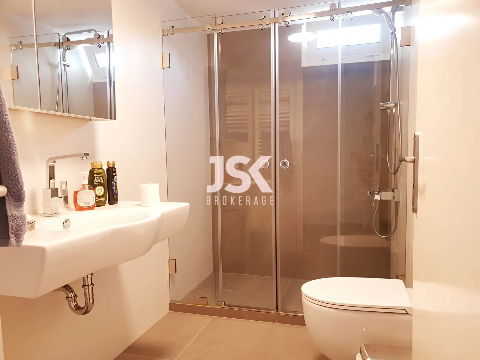 Apartment for Rent in Achrafieh
