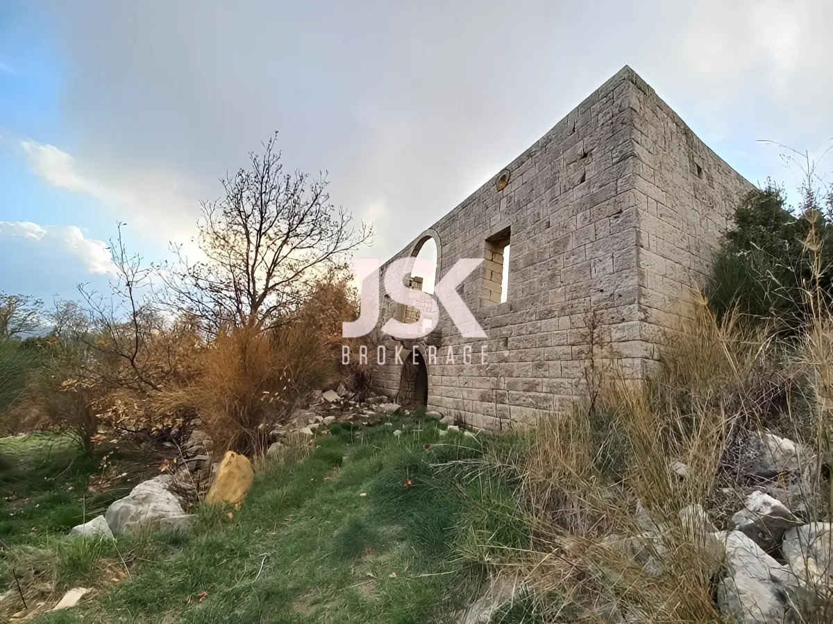 Land for Sale in Kfar Aaqab, Lebanon