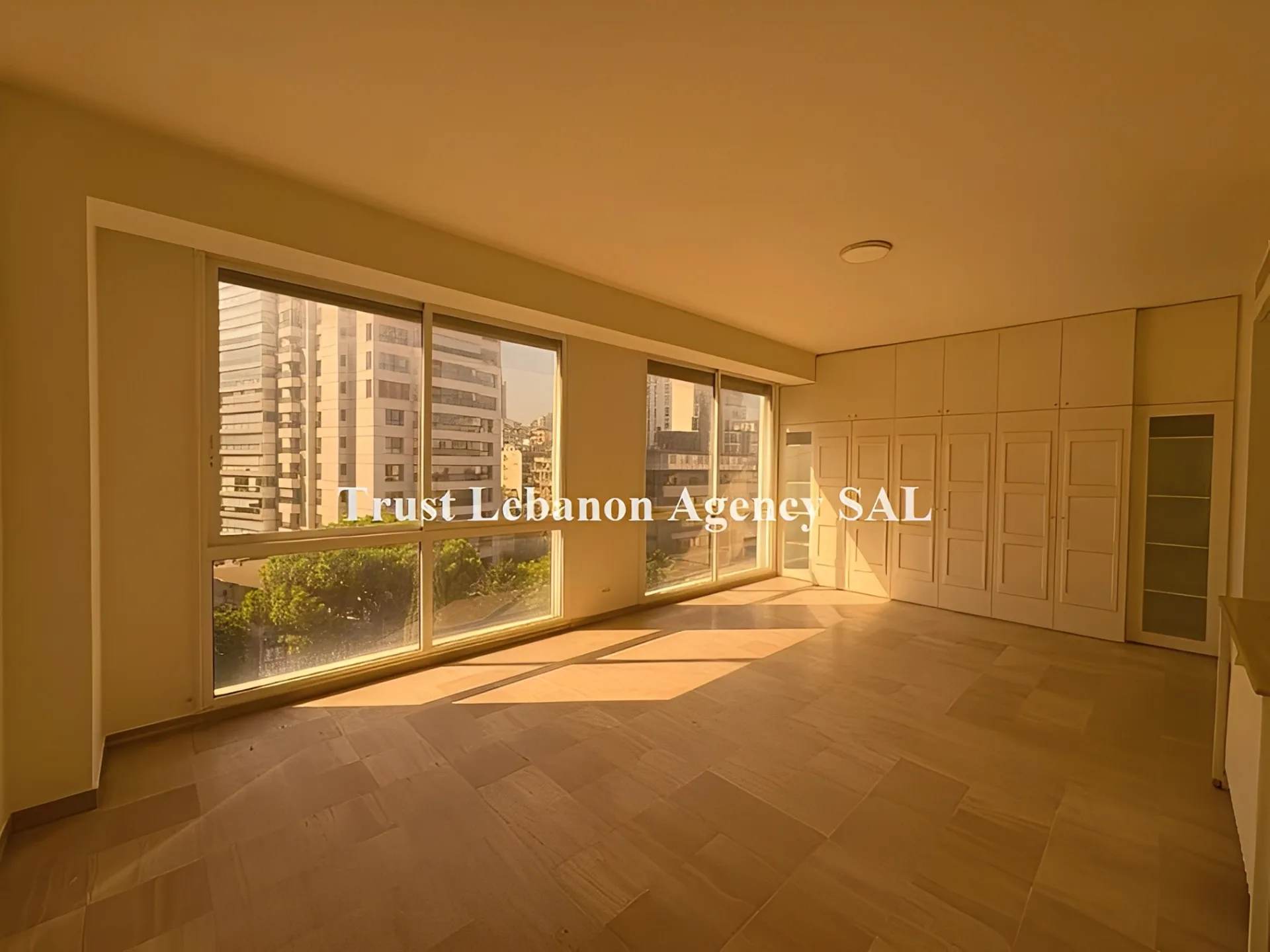 Apartment for Rent in Achrafieh Sursock