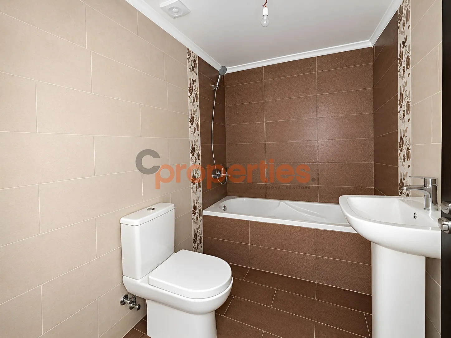 Apartment for Sale in Aamchit