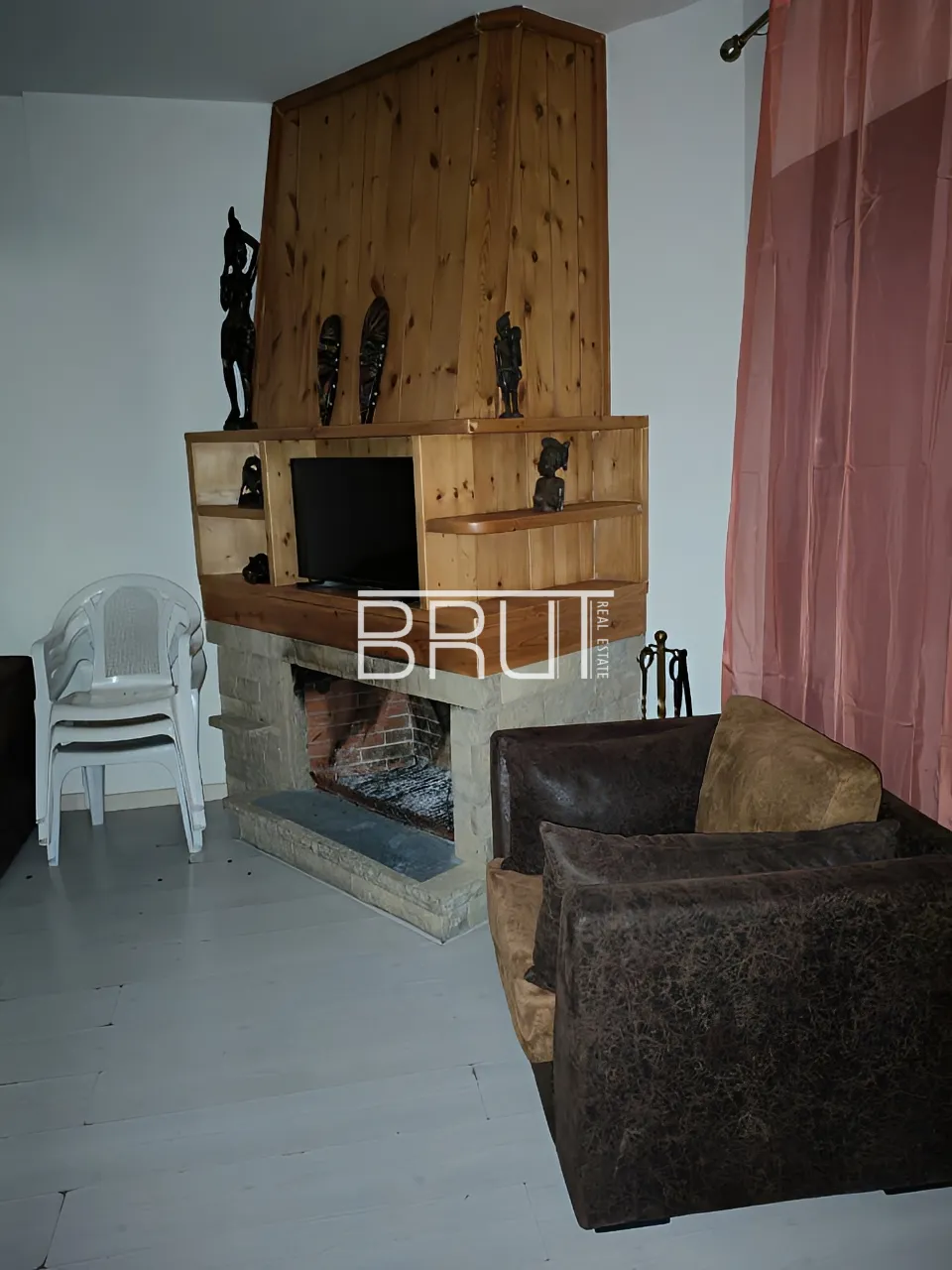 Building for Sale in Aayoun El Siman