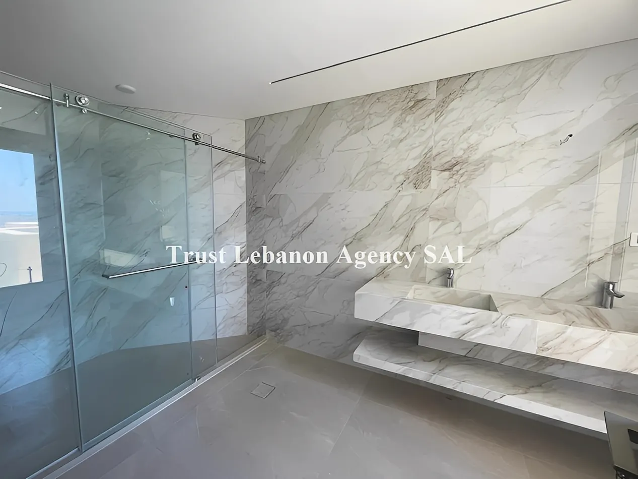 Apartment for Rent in Ramlet El Bayda Beirut Lebanon