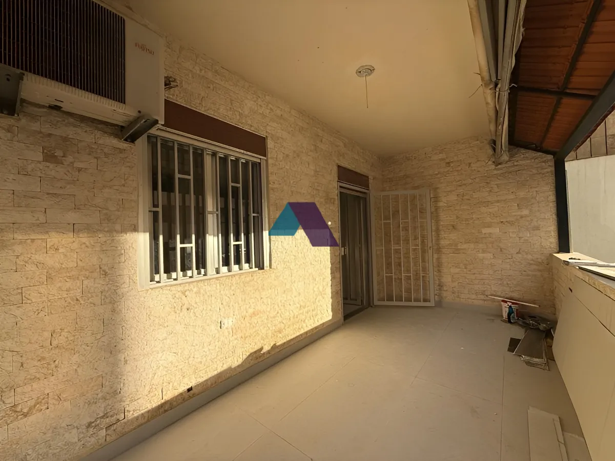 Apartment for Sale in Ballouneh