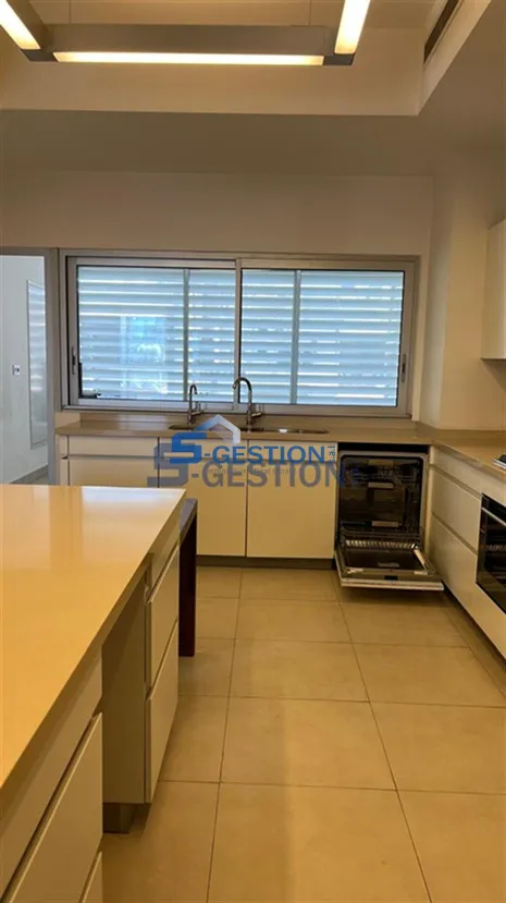 Apartment for Rent in Achrafieh