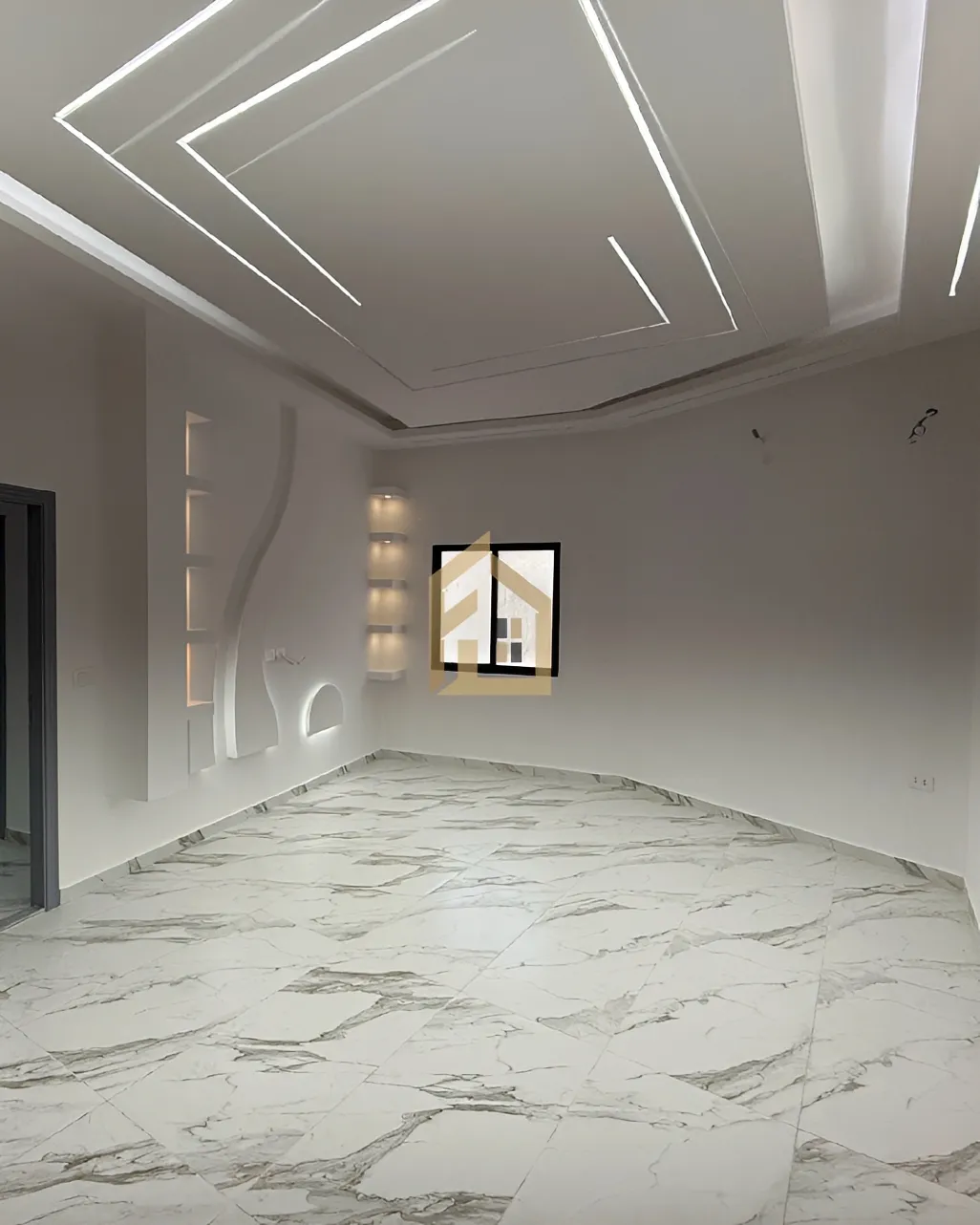 Apartment for sale in Tariq El Jdideh, Beirut, Lebanon - 3 bed, 2 bath