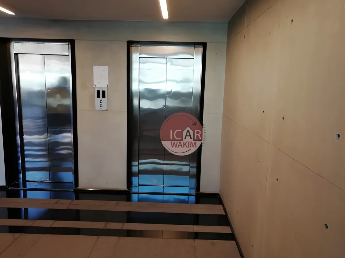 Office for Sale in Sin El Fil