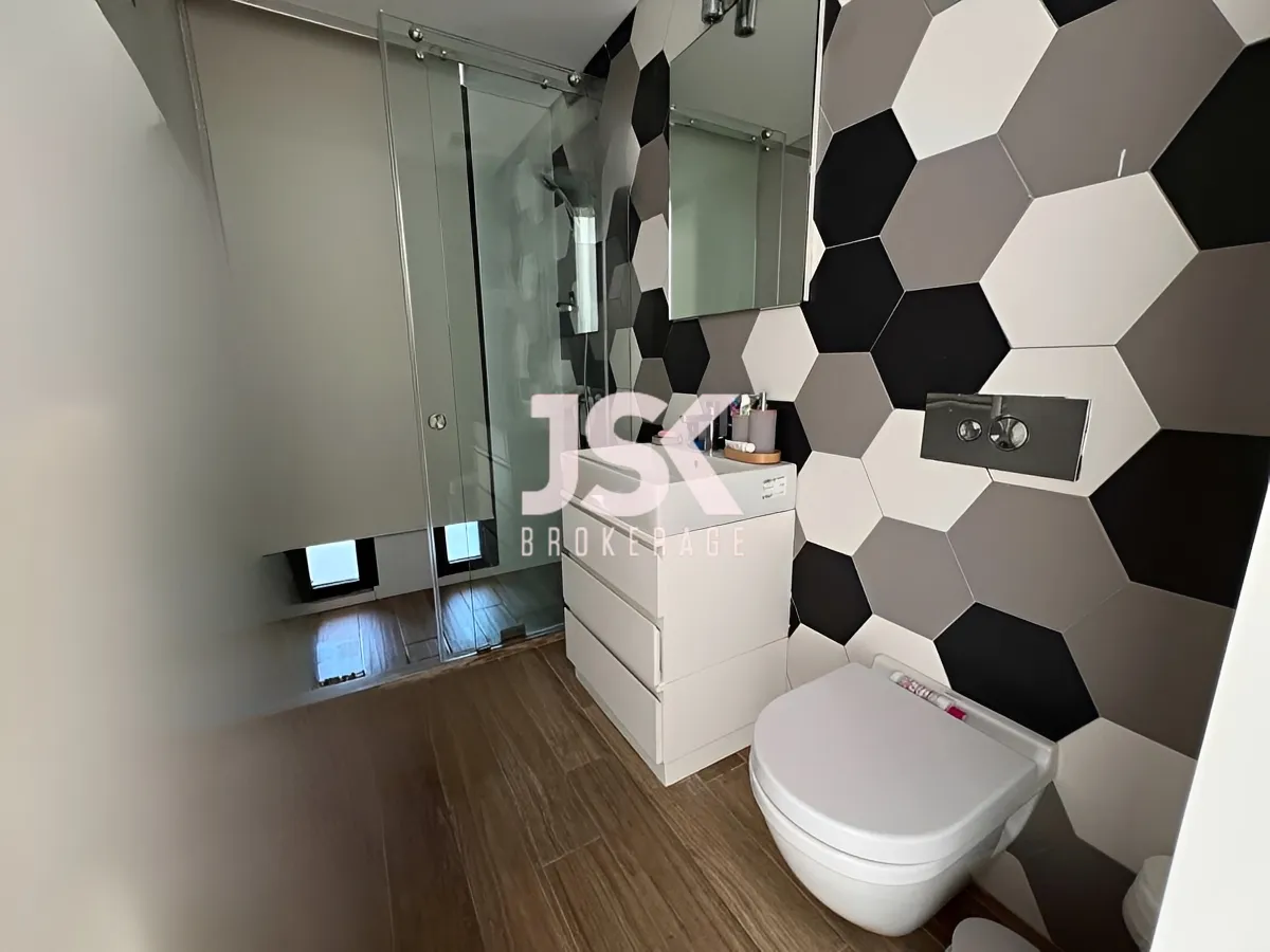 Apartment for Sale in Mar Mikhael, Bayrut, Lebanon