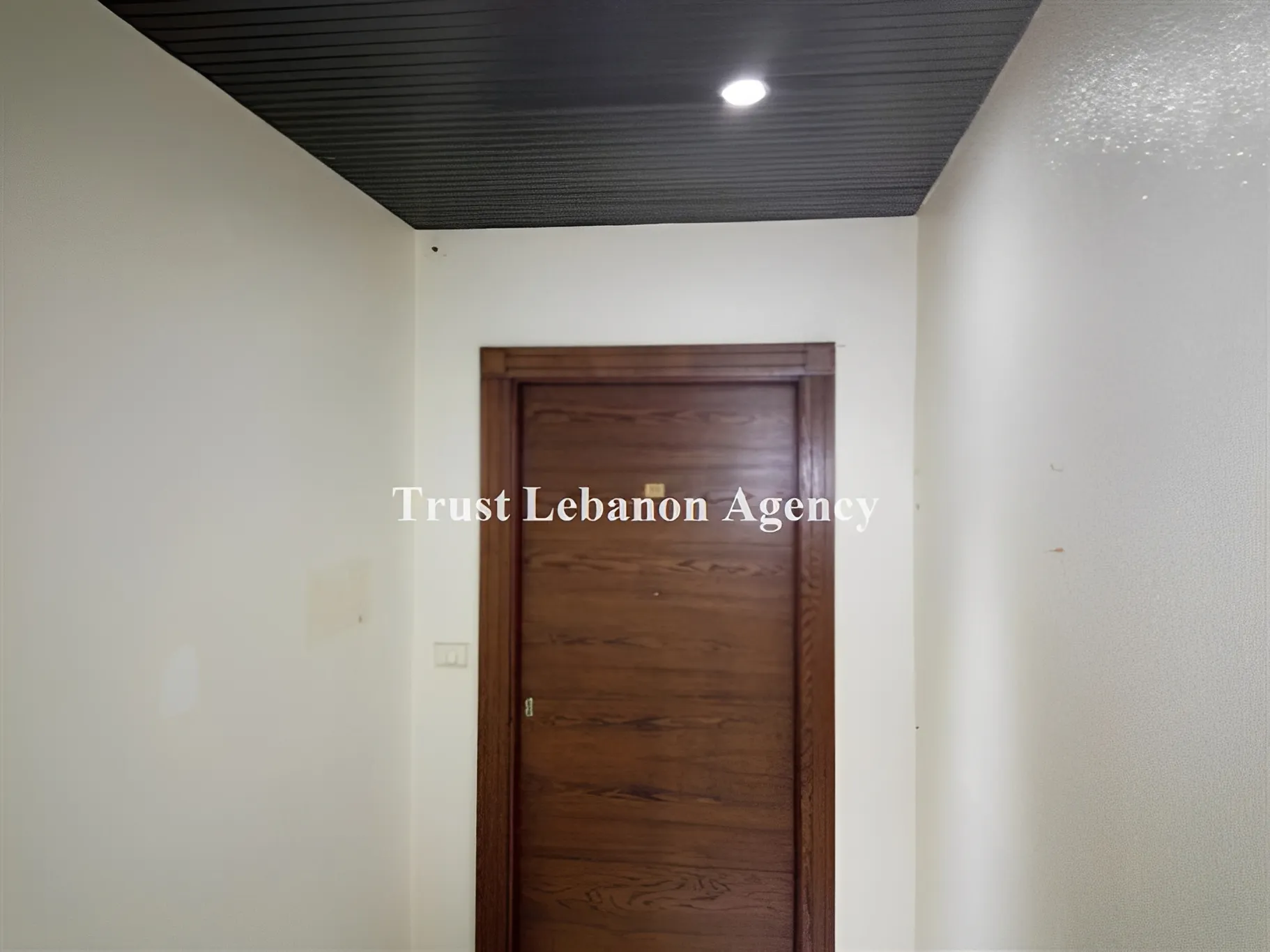 Office for sale in Baabda, Ain Al Remmeneh