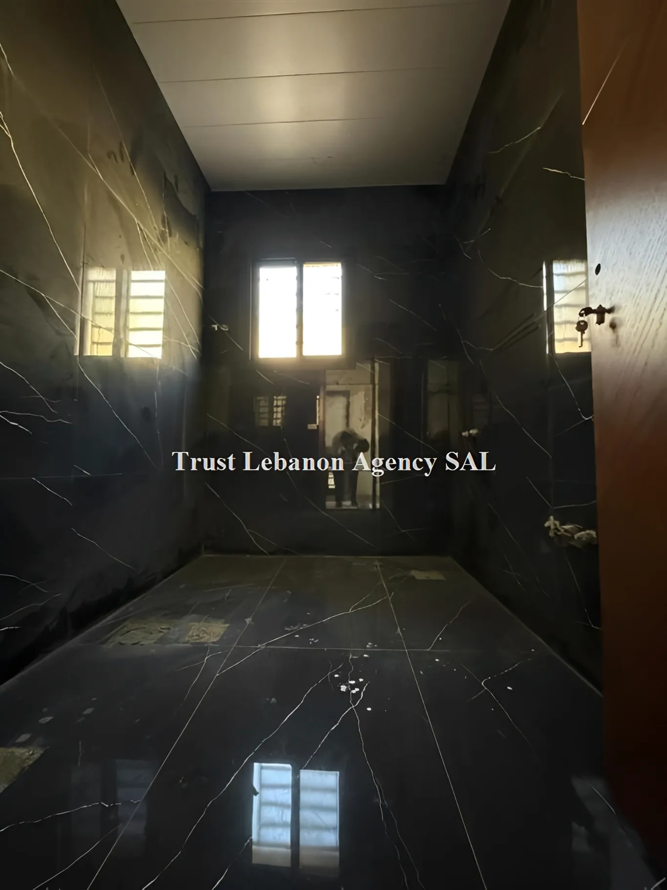 Villa for Sale in Deir El Zahrani