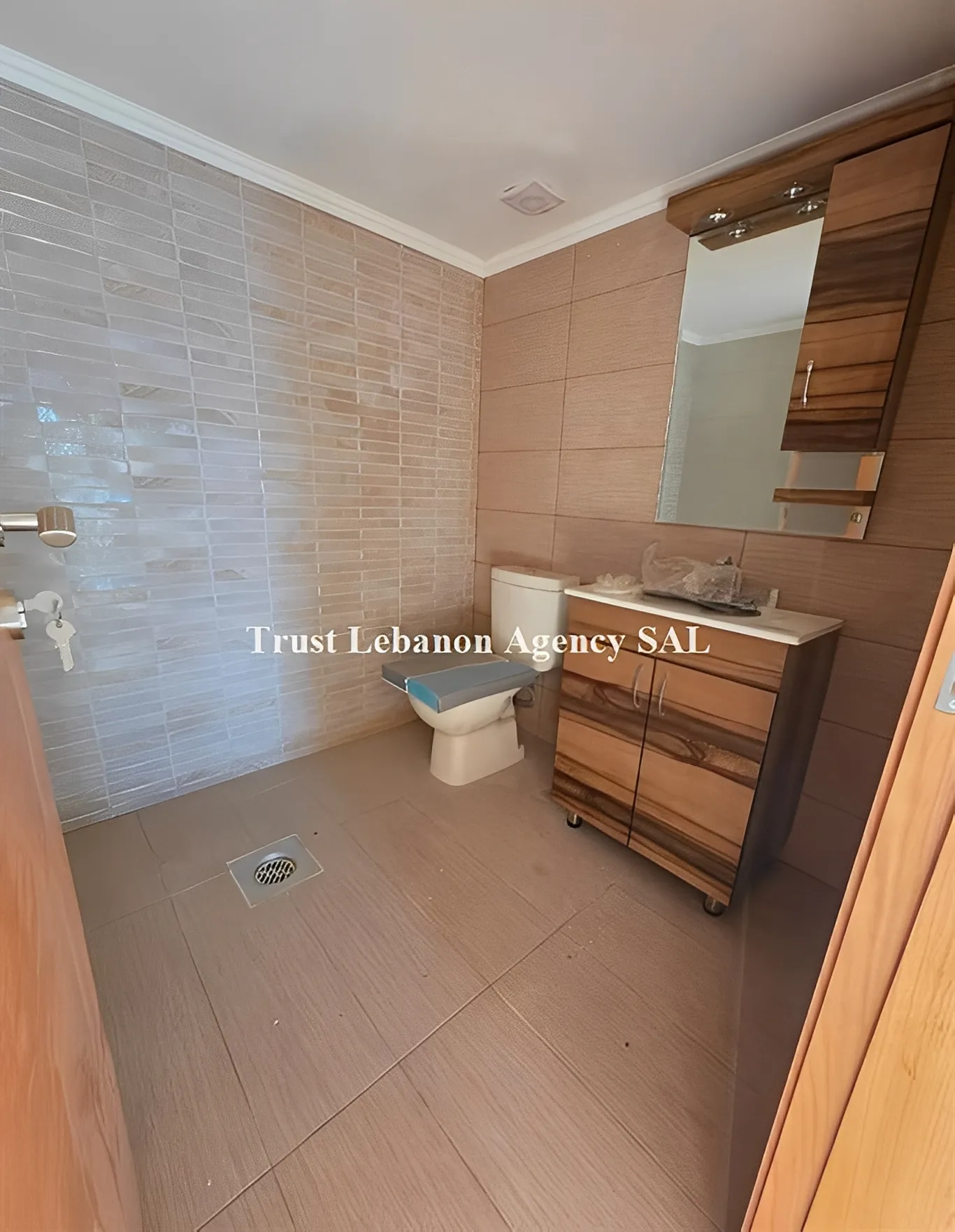 Apartment for Sale in Metn Ayroun Lebanon - 3 bed, 4 bath