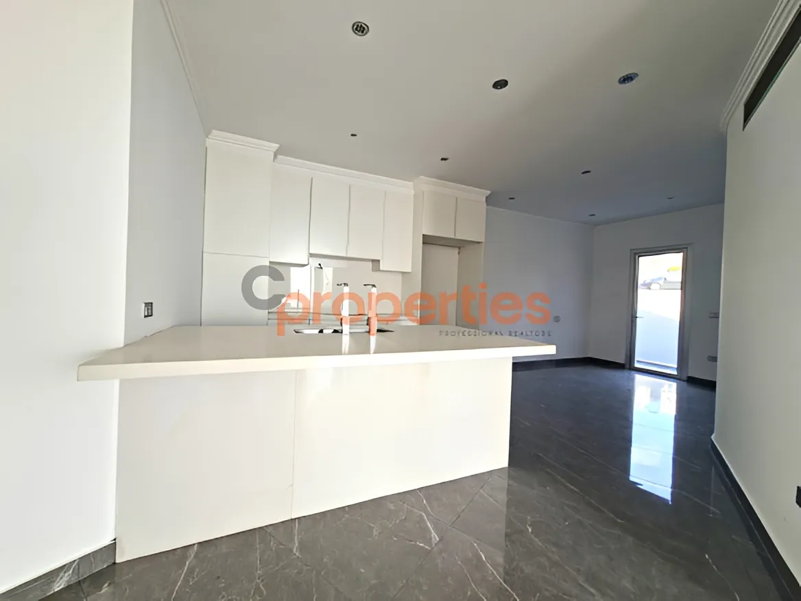 Apartment for Sale in Halat - 3 bed, 3 bath