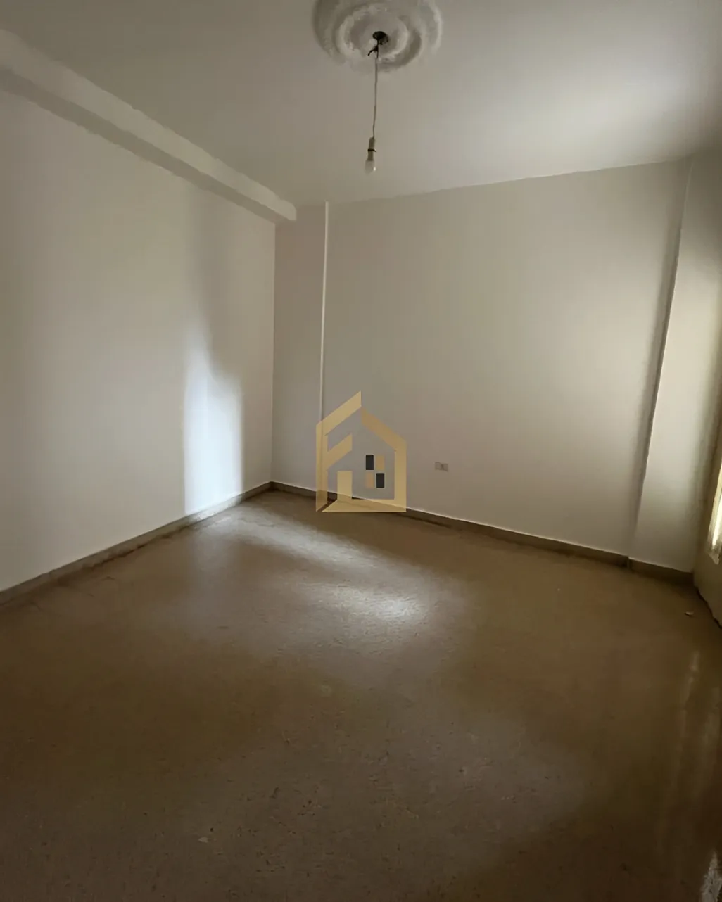 Apartment for rent in Corniche el Mazraa, Beirut