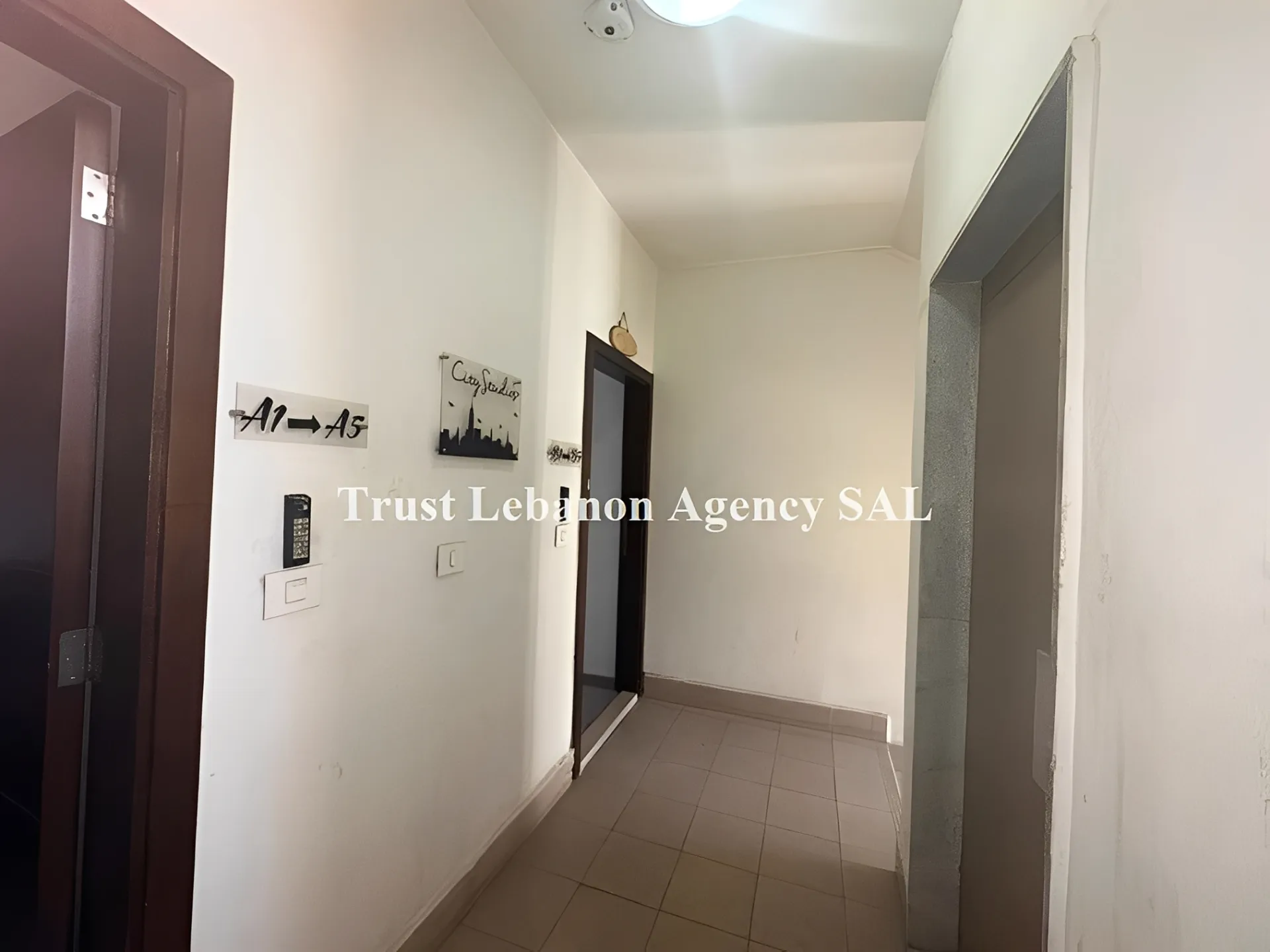 Office for rent in Metn, Bawchriye