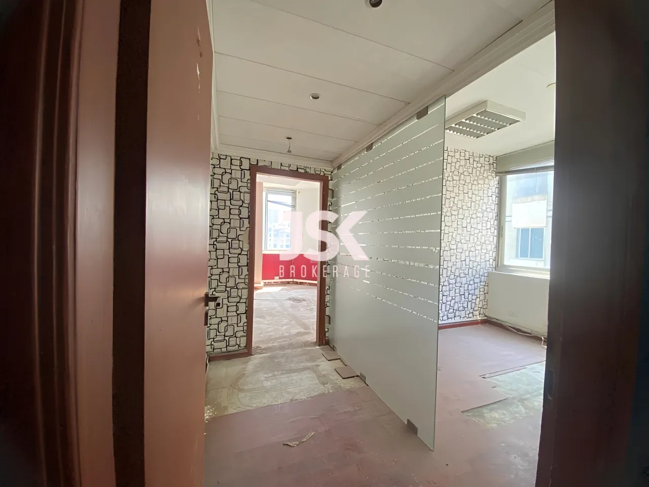Building for Sale in Verdun