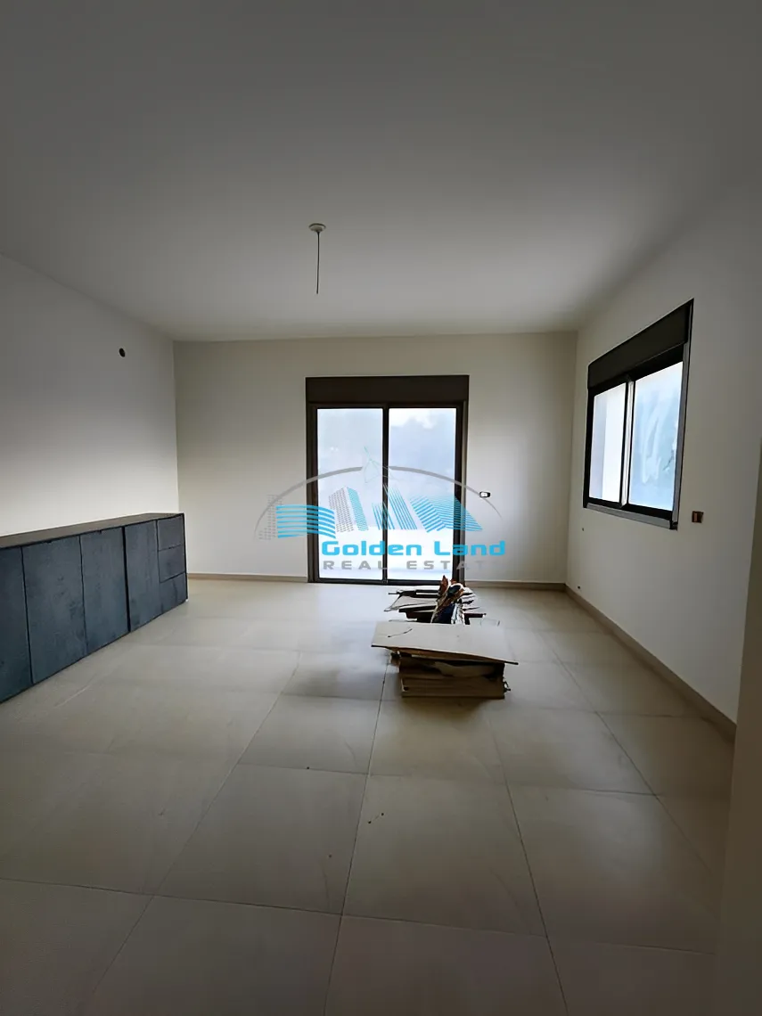 Apartment for Sale in Oyoun, Lebanon - 3 bed, 4 bath