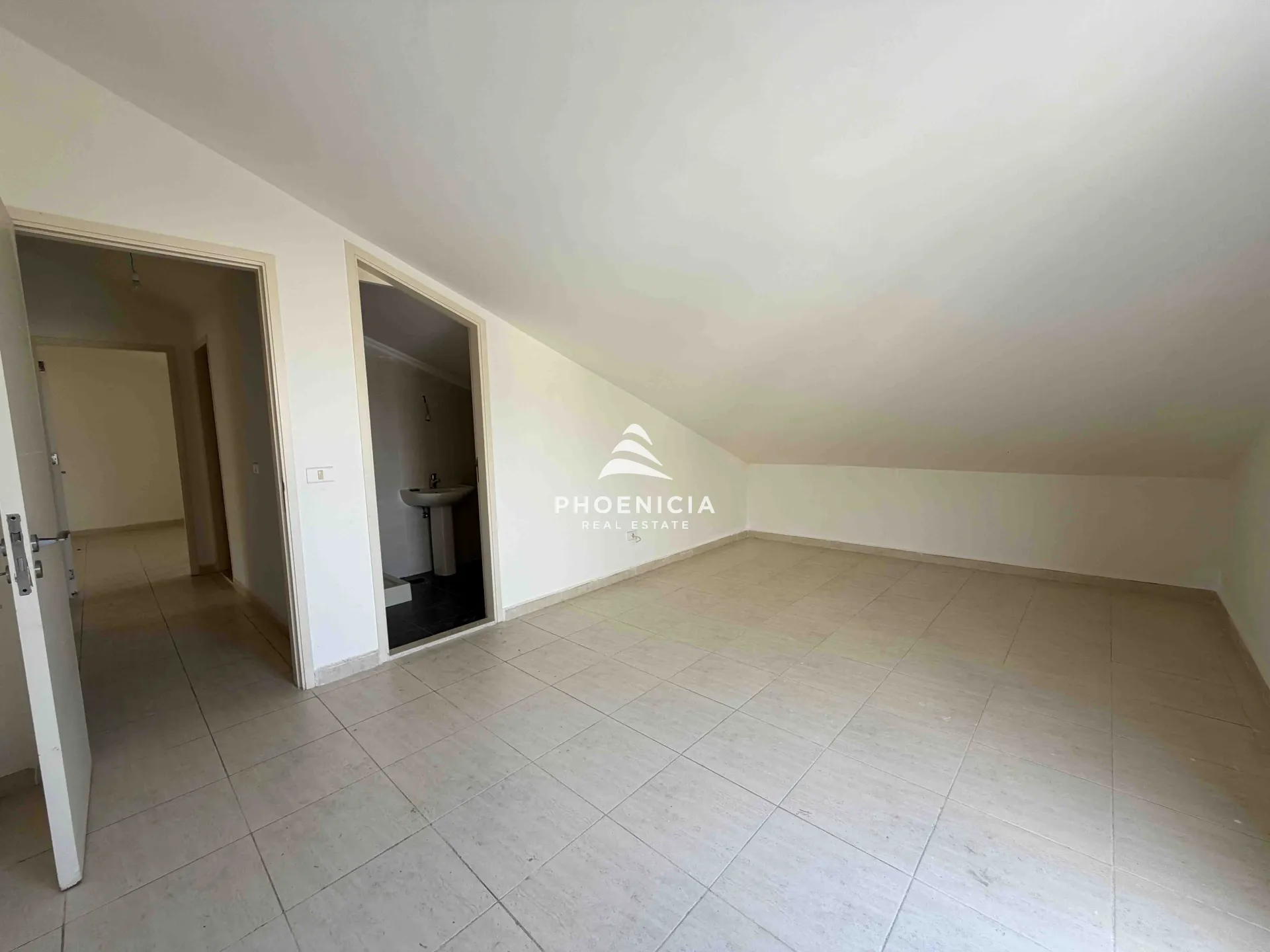 Apartment for Sale in Bouar, Lebanon