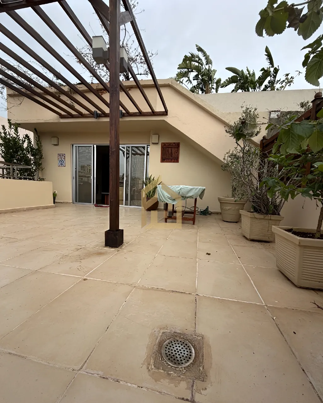 Apartment for rent in Badaro, Beirut, Lebanon - 1 bed, 1 bath