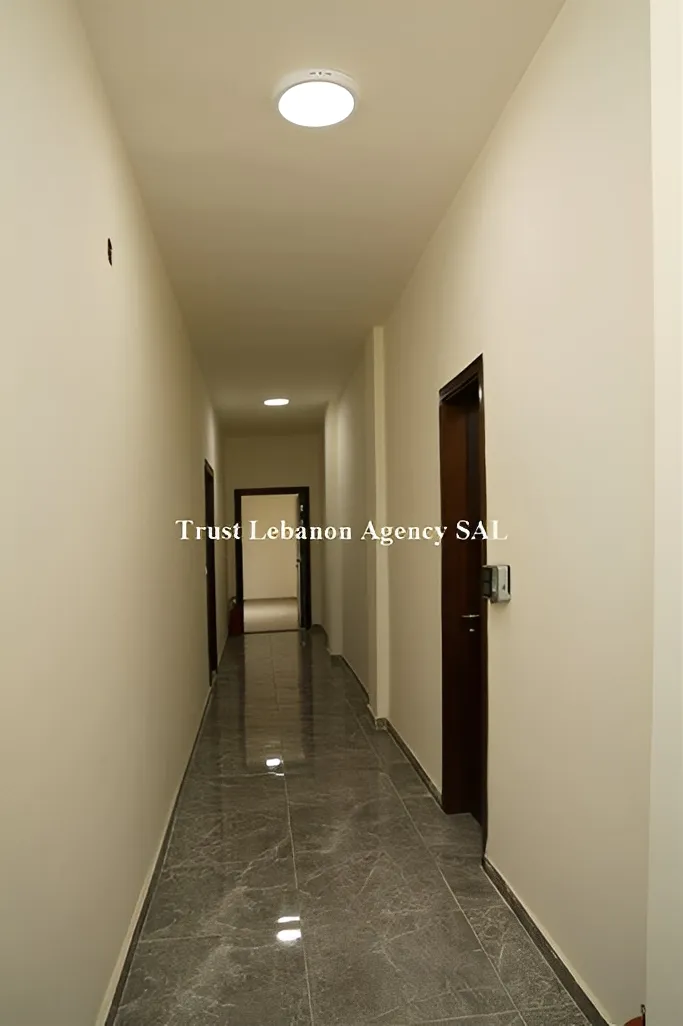 Office For Rent in Metn, Dekweneh