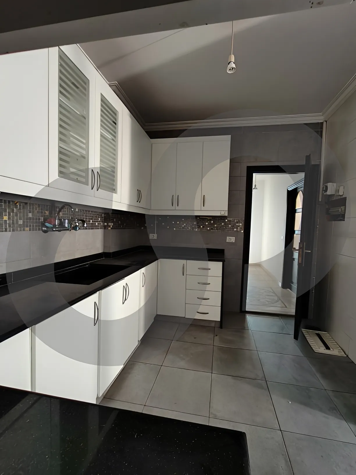 Building for Sale in Bourj Abi Haydar