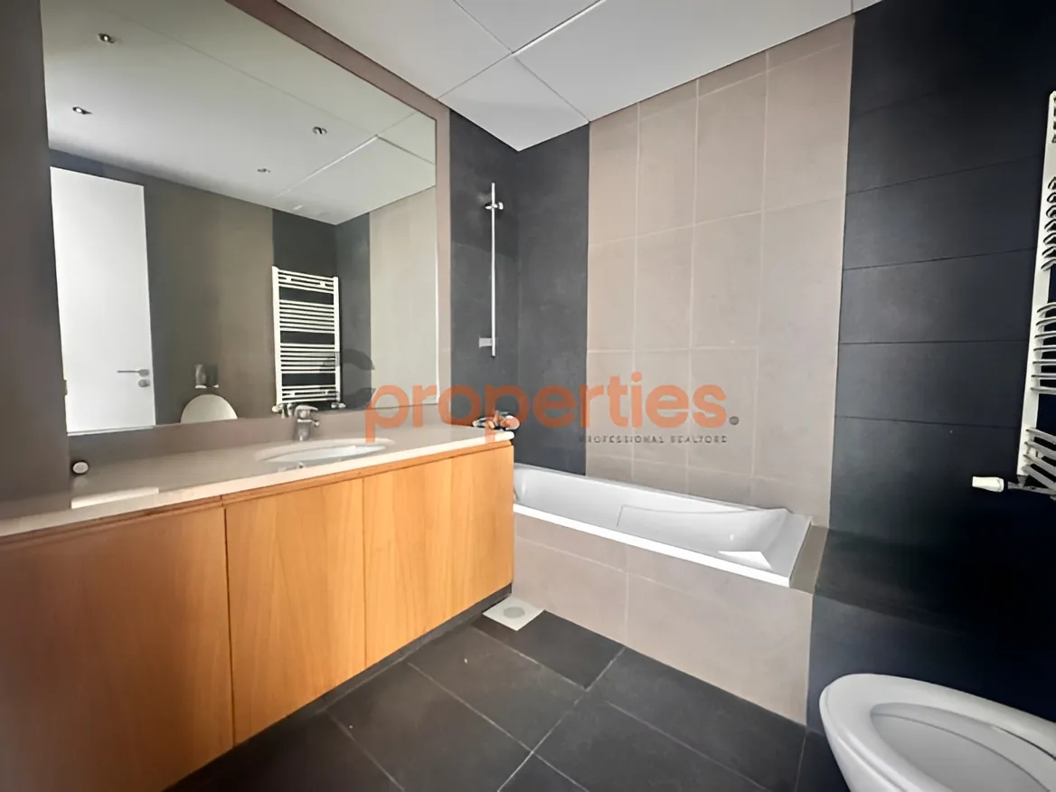 Apartment for sale in Manara, Beirut, Lebanon